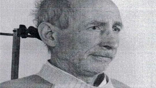 Policja poszukuje tego mężczyznę. Oddalił się ze szpitala