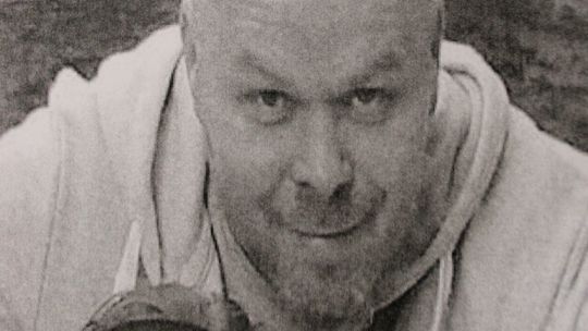 Policja szuka tego 44-latka