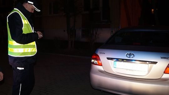 Policjanci odnaleźli "skradziony" samochód grzybiarza Policjanci odnaleźli "skradziony" samochód grzybiarza