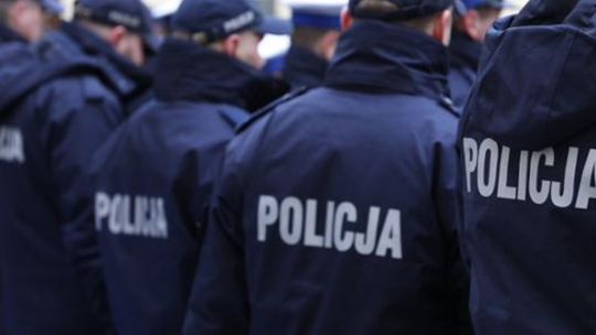 Policjanci mają dowody na policjantów. Sprawę przejęła policja wewnętrzna