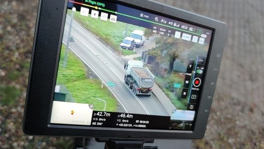 Policyjny dron zarejestrował koło Gryfina kilkadziesiąt wykroczeń podczas kilku godzin