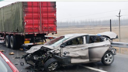 Zaskakujące dane o wypadkach na drogach. Inwestycje, które dają bezpieczeństwo