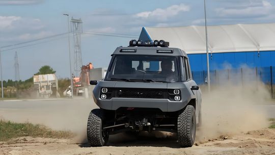 Polskie auto MORB ma wyprzedzić Teslę. Cybertruck odpowiedzią na nasze sny