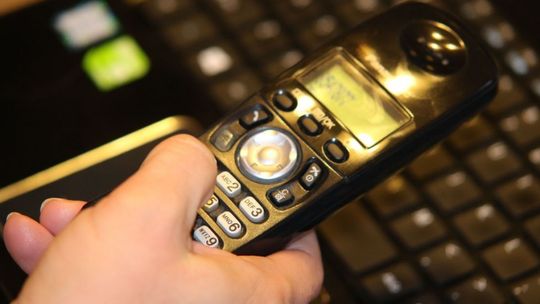 Pomoc 800 12 12 12 po ukraińsku