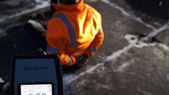 Uciekał przed drogówką bo... pił