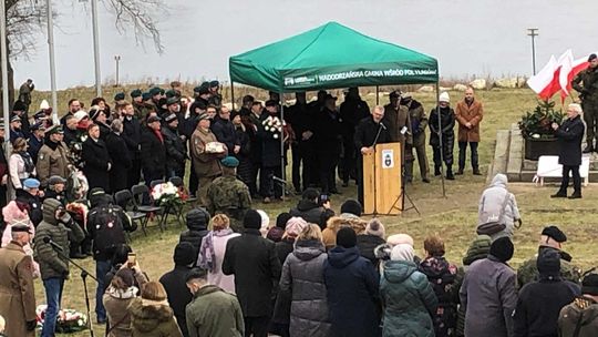 Poseł Braun wykorzystał obchody rocznicy historycznych walk nad Odrą. Kiełbasa wyborcza? Poseł Braun wykorzystał obchody rocznicy historycznych walk nad Odrą. Kiełbasa wyborcza?