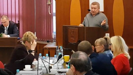 Poskarżył się na burmistrza. Jednak był zadowolony, że rada nie uznała winy Sawaryna