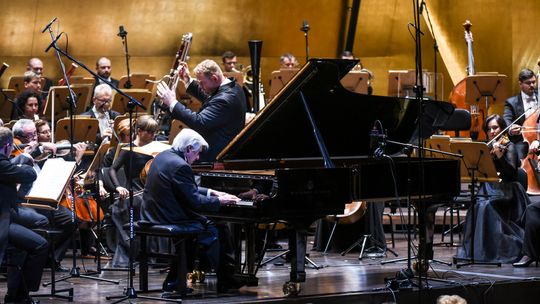 Posłuchaj muzyki online