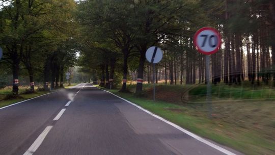 Postawili znak, aby go za chwilę uchylić