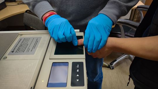 Poszukiwany kierowca został zatrzymany. Konfrontacja z prawem