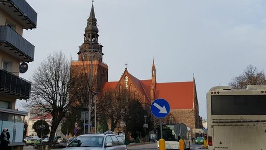 Potrącił pieszą. Dostał mandat na 2,5 tys. zł Potrącił pieszą. Dostał mandat na 2,5 tys. zł