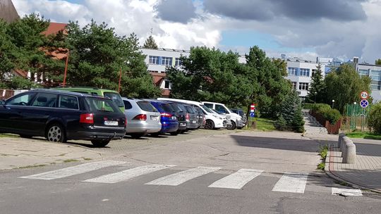 Potrąciła 91-latkę idącą do kościoła