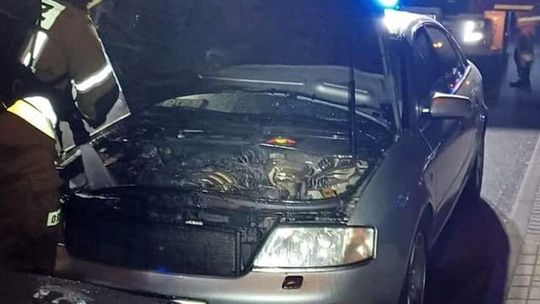 Pożar auta wybuchł nad ranem