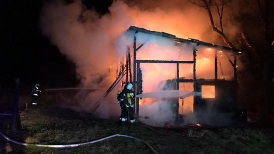 Pożar gasiło sześć jednostek straży