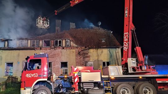 Pożar wybuchł przed północą. Podpalono drugi raz?