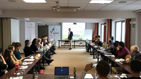 Poznali metody uczenia nowoczesnej przedsiębiorczości