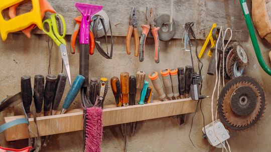 Prezenty dla majsterkowicza. Sprawdź, z czego ucieszy się złota rączka!