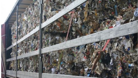 Próbowali wwieźć 24 tony nielegalnych odpadów