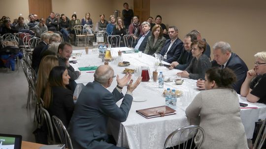 Próbują podstępem doprowadzić do likwidacji szkoły – skarżą się mieszkańcy