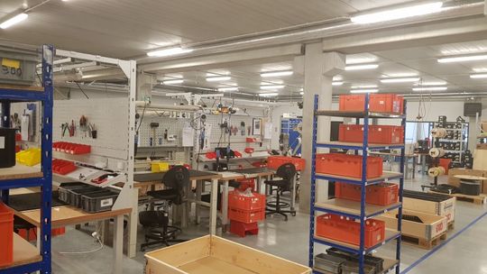 Producent stacji elektrycznych do ładowania pojazdów