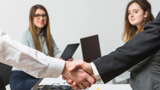 Prognozy dla szczecińskiego rynku pracy. Jakie szanse i zagrożenie czekają na mieszkańców tego regionu?