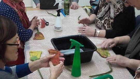 Projektantka proponuje niepowtarzalne prace