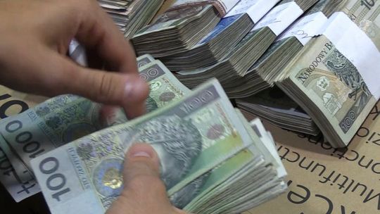 Prokuratura na tropie oszustów paliwowych