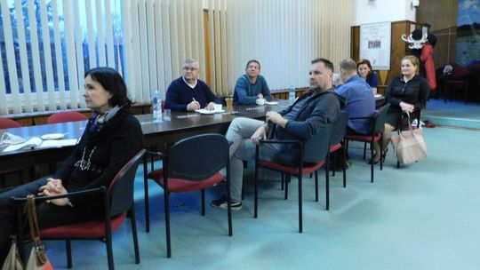 Przedstawiciele organizacji rozmawiali w Gryfinie o potrzebach osób z niepełnosprawnościami Przedstawiciele organizacji rozmawiali w Gryfinie o potrzebach osób z niepełnosprawnościami