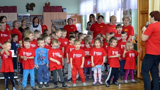 Przedszkolaki uroczyście świętowały rocznicę