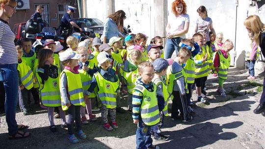 Przedszkolaki z wizytą w komendzie policji