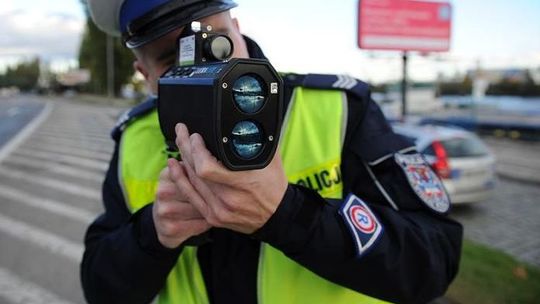 Przekroczył prędkość w terenie zabudowanym. Nigdy nie posiadał prawa jazdy