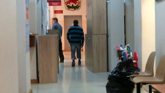 Przemeblowanie w UMiG. Władze ukrywają koszty?