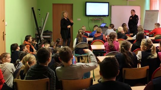 Przestrzegali nie tylko przed fajerwerkami Przestrzegali nie tylko przed fajerwerkami