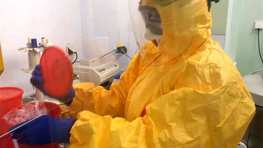 Przeważa wariant Delta, zwłaszcza u młodych ludzi Przeważa wariant Delta, zwłaszcza u młodych ludzi