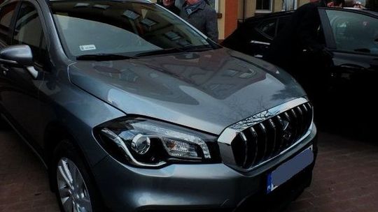 Przyjechał samochodem po wódkę. Miał prawie 2,5 promila