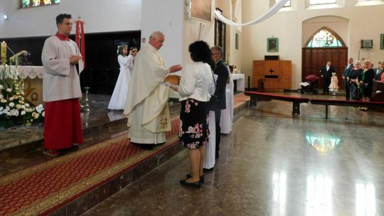 Przyjęli dziś Pierwszą Komunię Świętą Przyjęli dziś Pierwszą Komunię Świętą