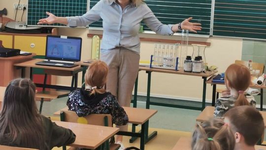 PUK organizuje akcje w szkołach. Inicjatywa może i słuszna, ale chyba nie czas na takie spotkania [list do redakcji]