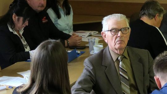 Pytanie radnej i reprymenda burmistrza - list Kazimierza Pawlika