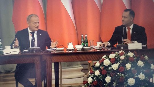 Rada gabinetowa – pokaz siły z jednej i drugiej strony. Wielki spektakl władzy