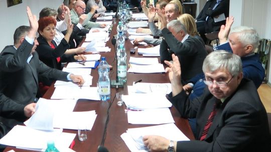 Radni uchwalili budżet na 2016 rok