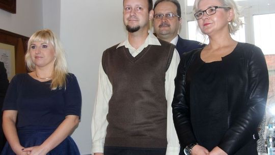 Radni wyróżnili ludzi od informacji