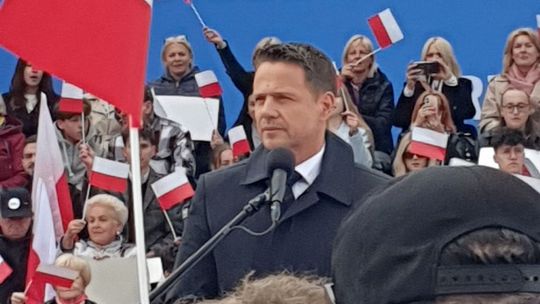 Rafał Trzaskowski nad Odrą uderzył w kontrkandydata. Silna ekipa z Gryfina na wiecu Rafał Trzaskowski nad Odrą uderzył w kontrkandydata. Silna ekipa z Gryfina na wiecu