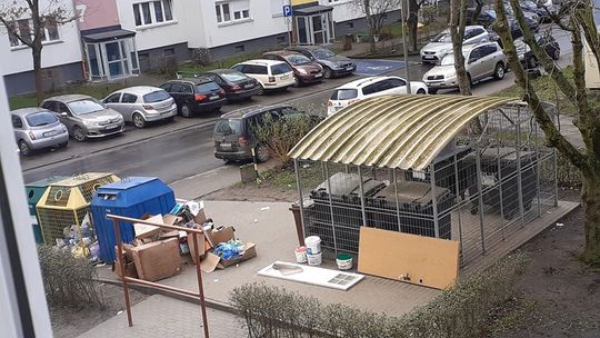 Rozpakowali prezenty i... Rozpakowali prezenty i...