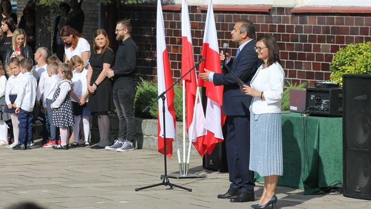 Rozpoczęto nowy rok szkolny 2021/2022 [FOTO]