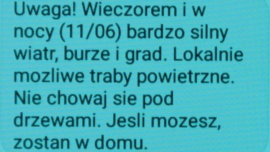 Rozsyłają SMS-y o niebezpieczeństwie