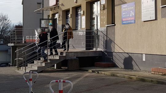 Ruszyła u nas rejestracja na szczepienie dla osób 70+