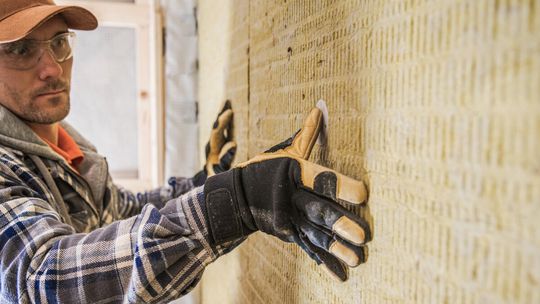 Dofinansują nam docieplenie domów i mieszkań. Kto może starać się o dofinansowanie z TERMO?