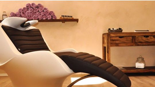 Salony fryzjerskie i kosmetyczne zamknięte