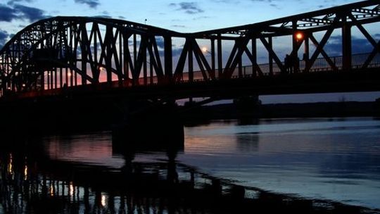 Samobójca zadzwonił na policję