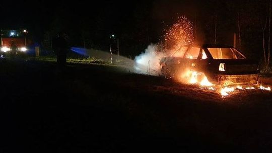 Samochód spłonął w święta